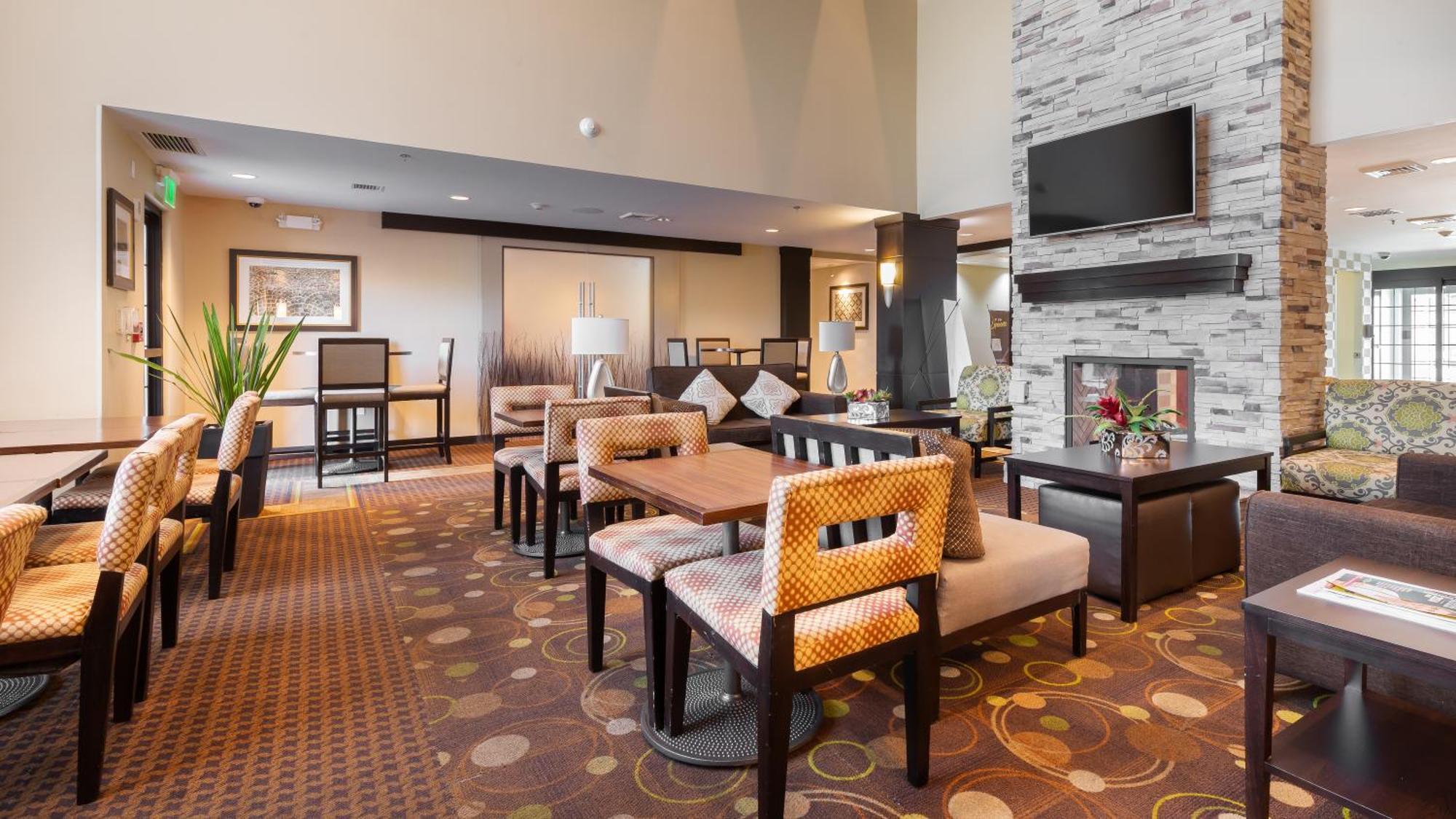 Staybridge Suites Chihuahua By Ihg Exteriér fotografie